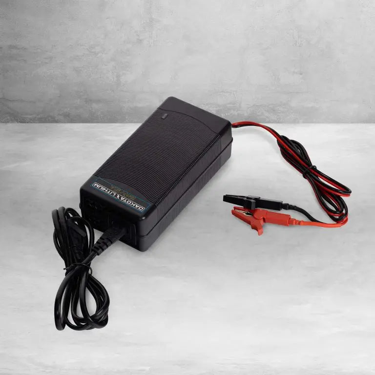 24V 5A DAKOTA LITHIUM LIFEPO4 BATTERY CHARGER - Connect-Ease. Connect all your marine equipment with ease.