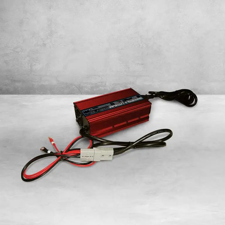 ULTRA FAST 36V 18A DAKOTA LITHIUM LIFEPO4 BATTERY CHARGER - Connect-Ease. Connect all your marine equipment with ease.