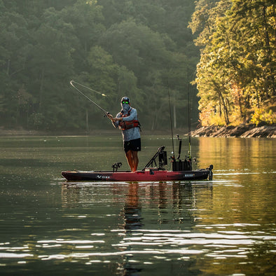 Makana 100 with X-Drive - Connect-Ease. Connect all your marine equipment with ease.